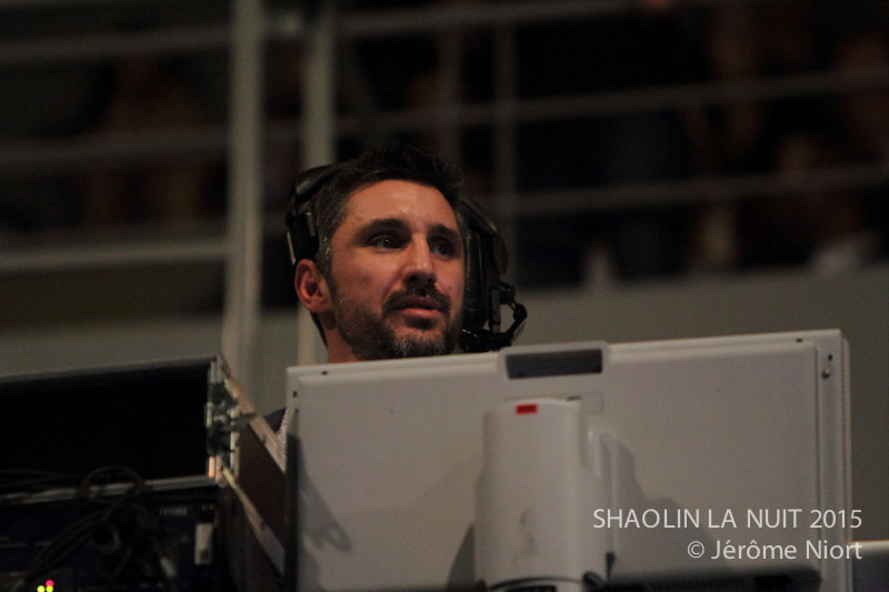 Lionel Froidure en régie à la nuit du shaolin 2015