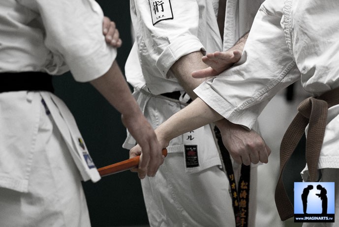 bunkai kata karaté contre attaque au couteau avec Lionel Froidure