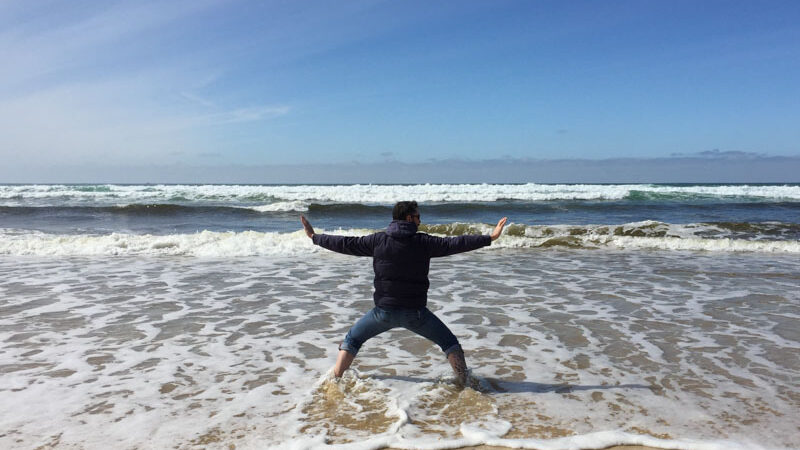 karate kata dans le sable à la plage avec Lionel Froidure